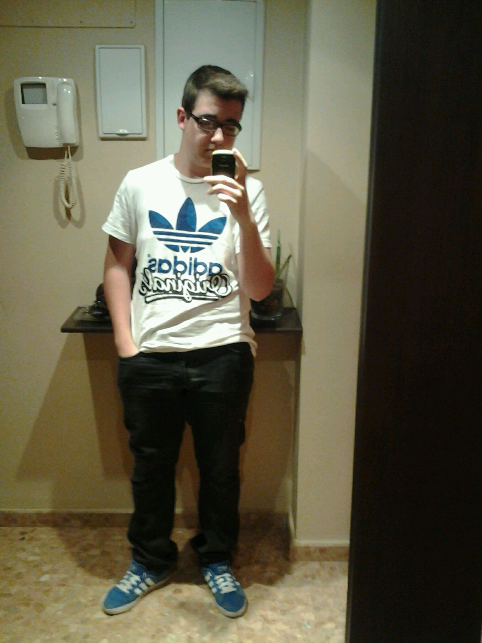 Twitter adrian maya