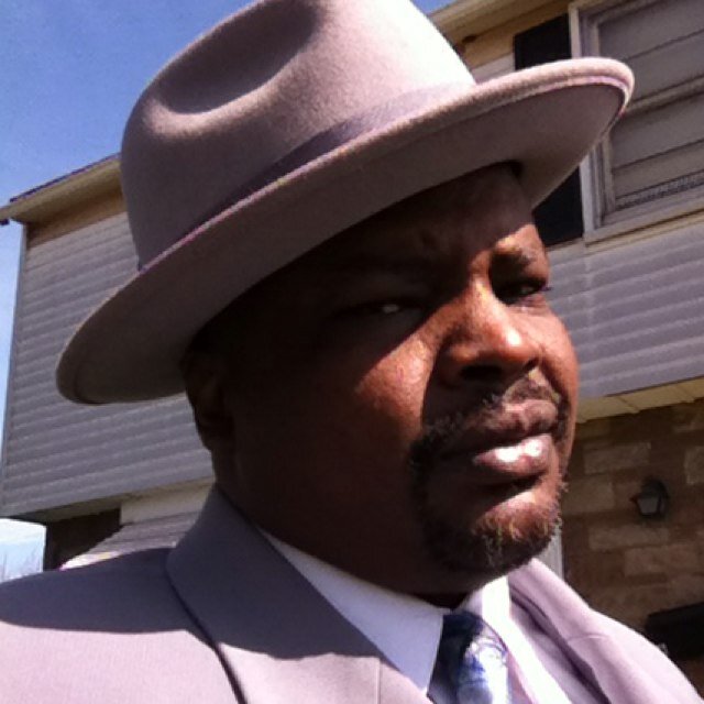 keepingit99_9's profile picture. 