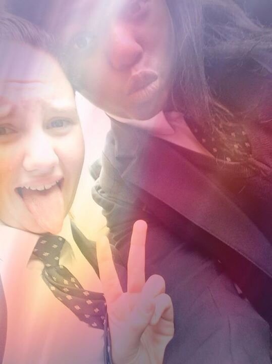 EdnaBrodericks1's profile picture. make that button blue ay :) follow and i'll follow back new account True Italian;) Instgram :They_call_her_Edna