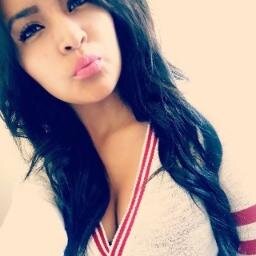 Well i'm a nice beautiful Mexican girl who u can get along with.but don't get me on my bad side,bad ass bitch gonna get u!! so peace twitter! =)