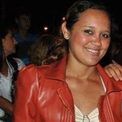 eu sou assim a menina que encanta e a mulher que te fascina