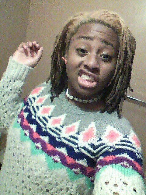 senior at RMHS , 18 , Future soldier ; Army Reserved ♥