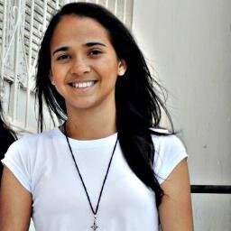 Sou Igreja, católica, Renovação Carismática! Amo o que faço! Sou apenas um lápis nas mãos de Deus, é ELE quem me escreve. Madre Tereza de Calcutá