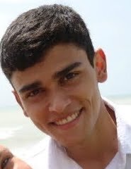 21 anos, Caicó, Graduando em Enfermagem pela Universidade do Estado do Rio Grande do Norte