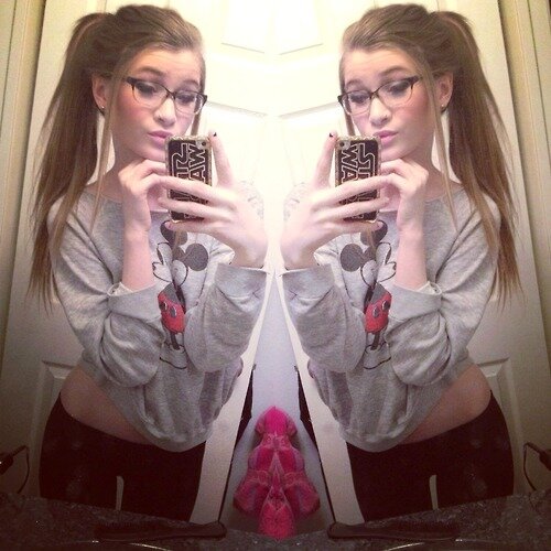 Follow me back, love meeting new people :) xo