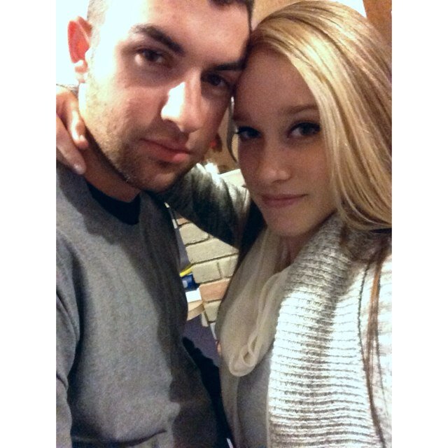 tkayelee's profile picture. 