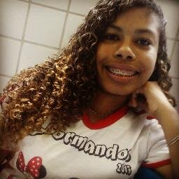, tu ta pensando uq , com essa cachorrada , geral ja ta ligado que seu nome recalcada (8'