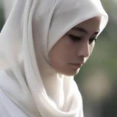 19 Juni 1997 | Muslim | Pelajar |^.^strive for you dream to succed
