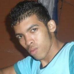 Harlys_D called me am from Colombia, I have 18 years.
study at the National Service-SENA
Systems Accountant
Operations and Maintenance Center-COMM mining...