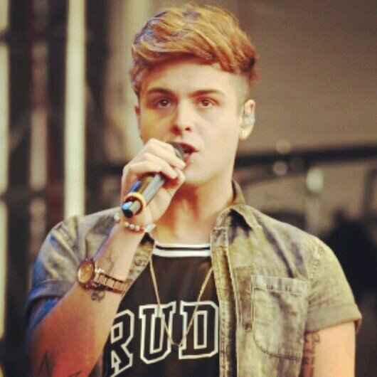 15 & Male #JCat! Union J are perfect and the 4 best boys ever! ILY JAYMI