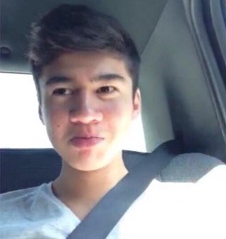 ily a lot but seriously fuck off fOR BEING SO PERFECT
- @umnialI