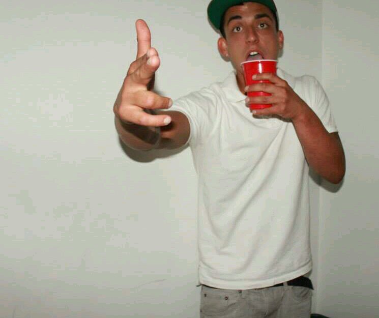 PedroFlynn1's profile picture. 