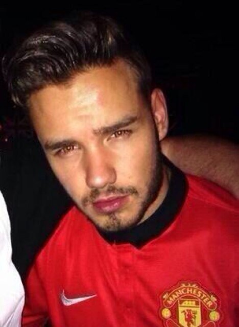 Free follow from @_5sosand1D ! go follow her please