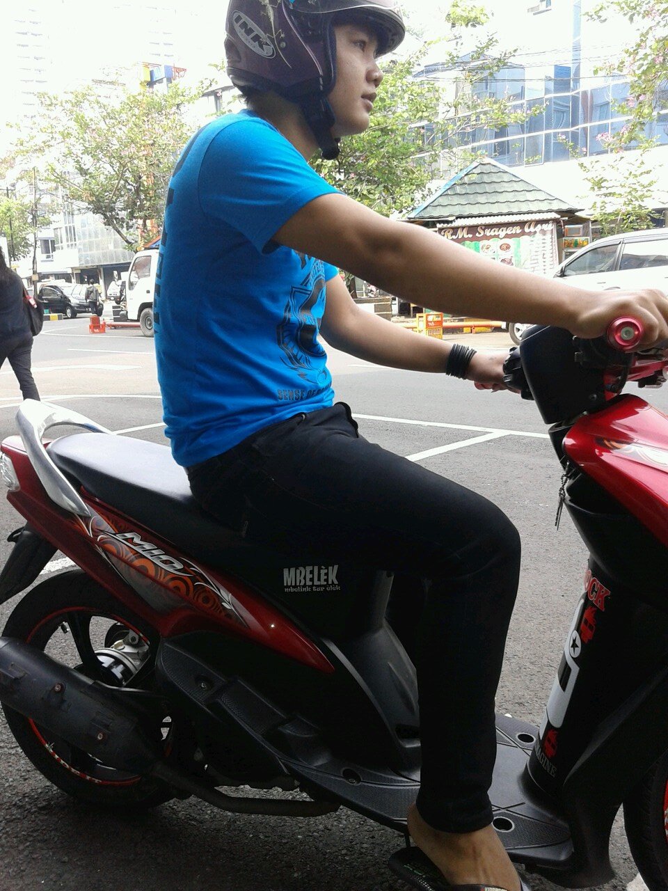 kanyut95's profile picture. simpel