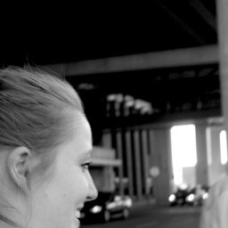 Sarahrsmithh's profile picture. 