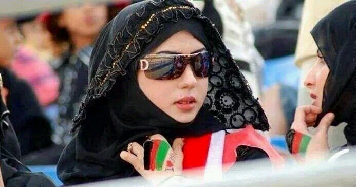 helmandlamer's profile picture. 