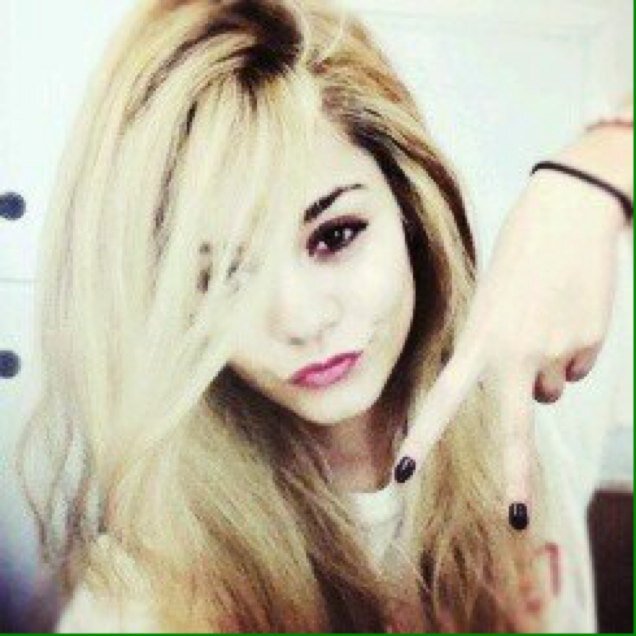 I just want to feel your body all night long. {DMs open/Ask for a follow back.}