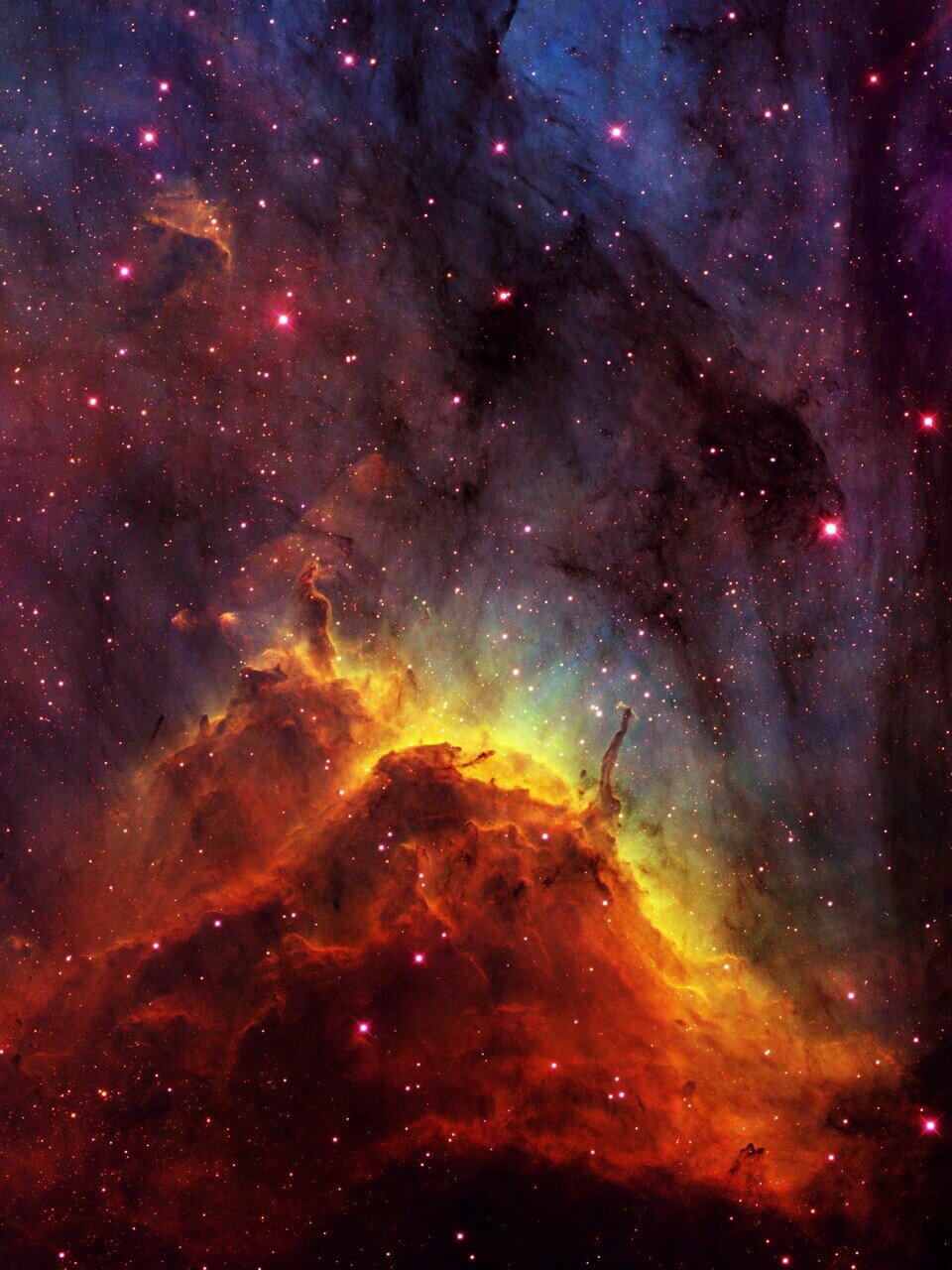 AdvinculaRoscon's profile picture. 