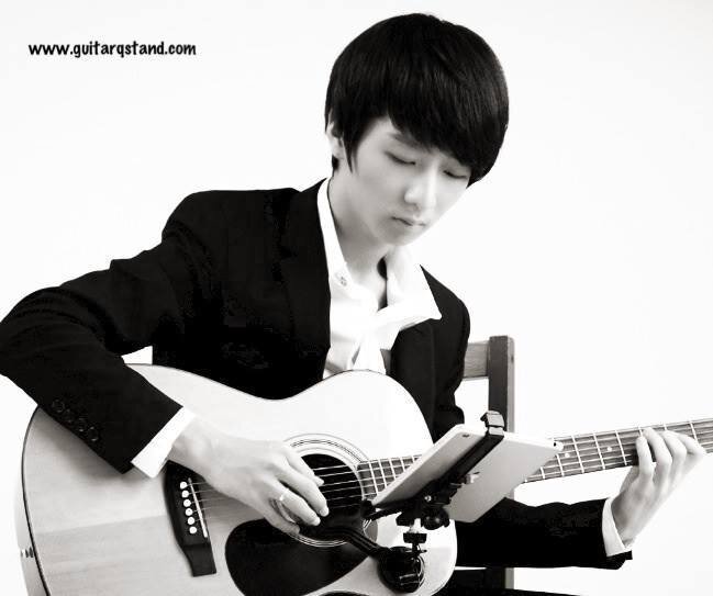 High School student l I love K-pop and I love Mr Sungha Jung 3 l Keep following my twitter =)