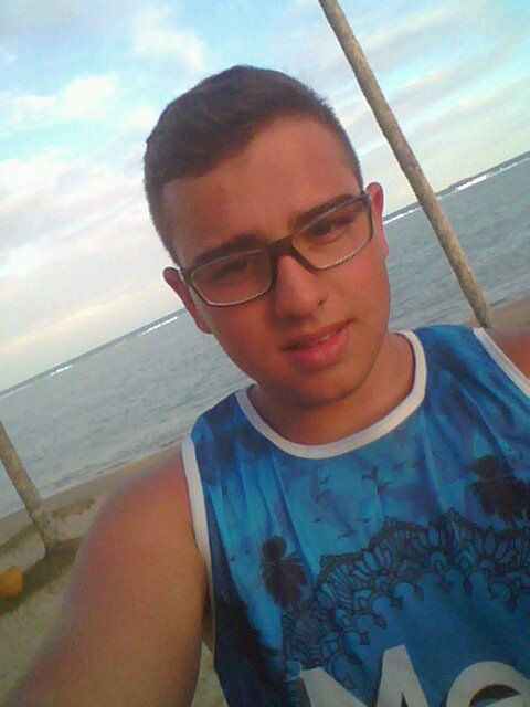 Instagram: sopri_rassul