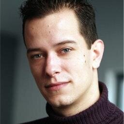 Web designer / frontend developer / trotse vader / doorgewinterde gamer / #filmfreak