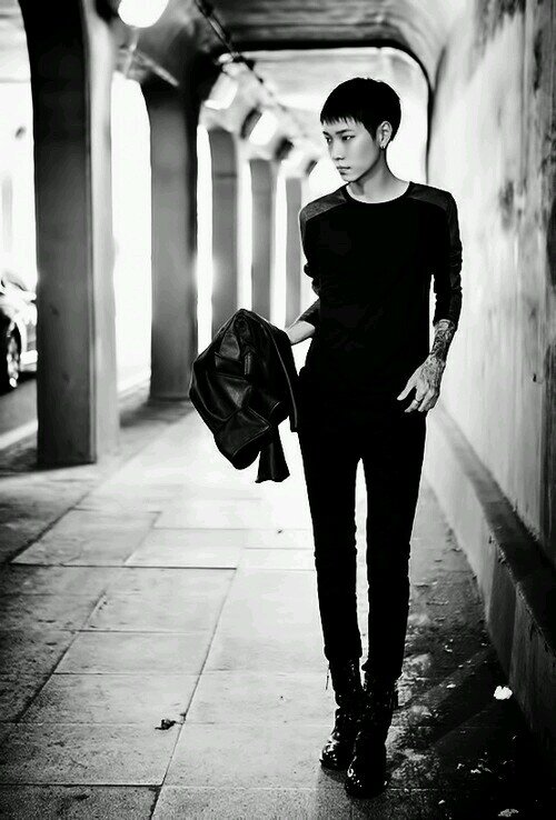 KAI::ความหล่อคงที่ ความเลวคงทน #ใครกันว่ะ?? #หึหึ #ยืมเมจ