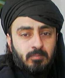 ‏‏‏‏ان کے جمال_رخ پہ انہی کا جمال تھا
وہ چل دیئے تو رونق_شام و سحر گئی
