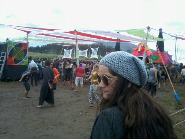 Mother to a beautiful son 100%percent earth child love nature love psy just inlove with trance completely
