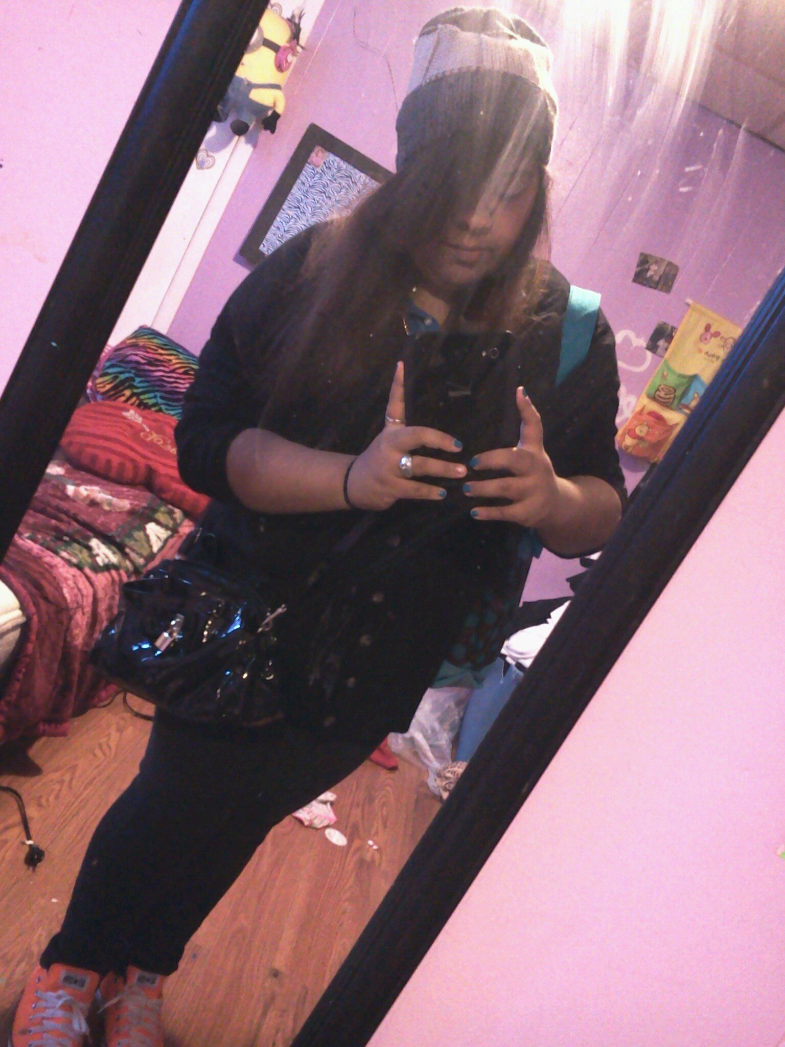 I Follow yu follow back please. class of 2014 .. keep real (taken) Mexican =p