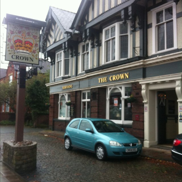 The newly painted pub has something for every one including cask ales,largers and ciders,the weekends entertamment comes in both karaoke,live bands & live sport