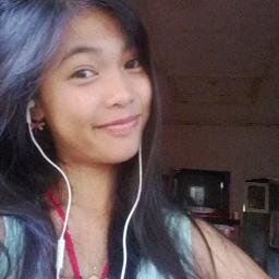 follow me and i will follow u back :)