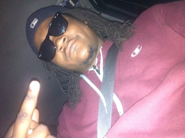 crMeYEEZY's profile picture. UNDASTAND ME