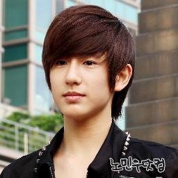 อันยองครับ! ผมมินวู จากBoyfriend เป็นหมาน้อยน่ารัก น่าฟัด เเละน่า ก(อ)ด มาช่วยเลี้ยงผมหน่อยนะ  -5/11/56- #BLaFFam