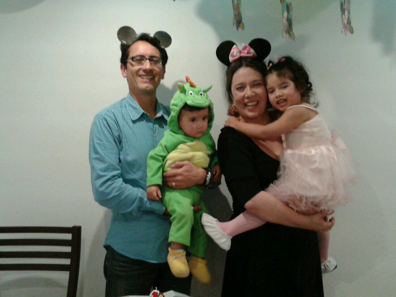 Economista, Docente, Asesora de Inversiones y sobre todo feliz mamá y esposa. Hija de Dios. Y muy bendecida con mi famila y amigos