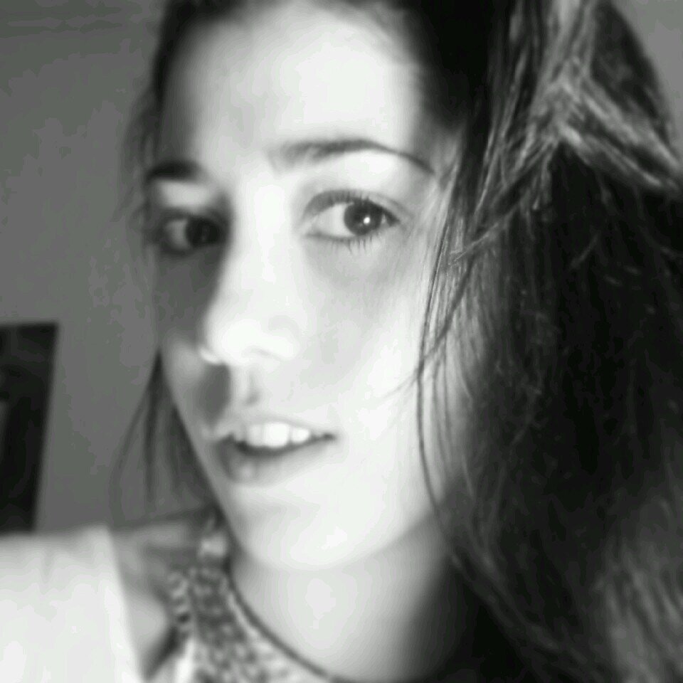 BOCA Y NADA MAS♥