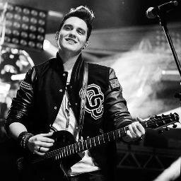 IMPORTANTE Ñ FOI O DIA QUE  TE CONHECI,MAIS O MOMENTO EM QUE VOCÊ PASSOU A VIVER DENTRO DE MIM. @luansantana TE AMO