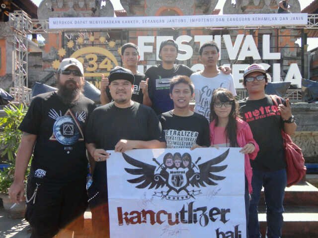 Memperdekat dan mempererat kepada ank2 @netral_official dan Kancutlizer/Netralizer seluruh Indonesia! keep on netral \m/