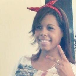 '' Mais o  Motivo é  você  ...   @Mclon_oficial ♥