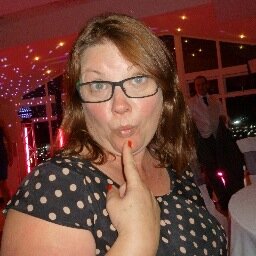 Mum of 3 crazy children, had a year out of work but am back in FS.  At 40 still having fun! I love the people around me!