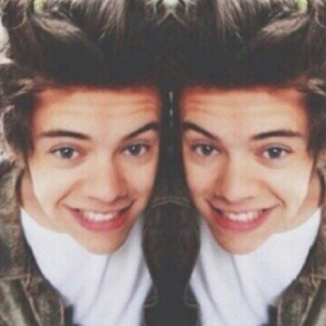 follow @niallporn she will follow back PROMISE