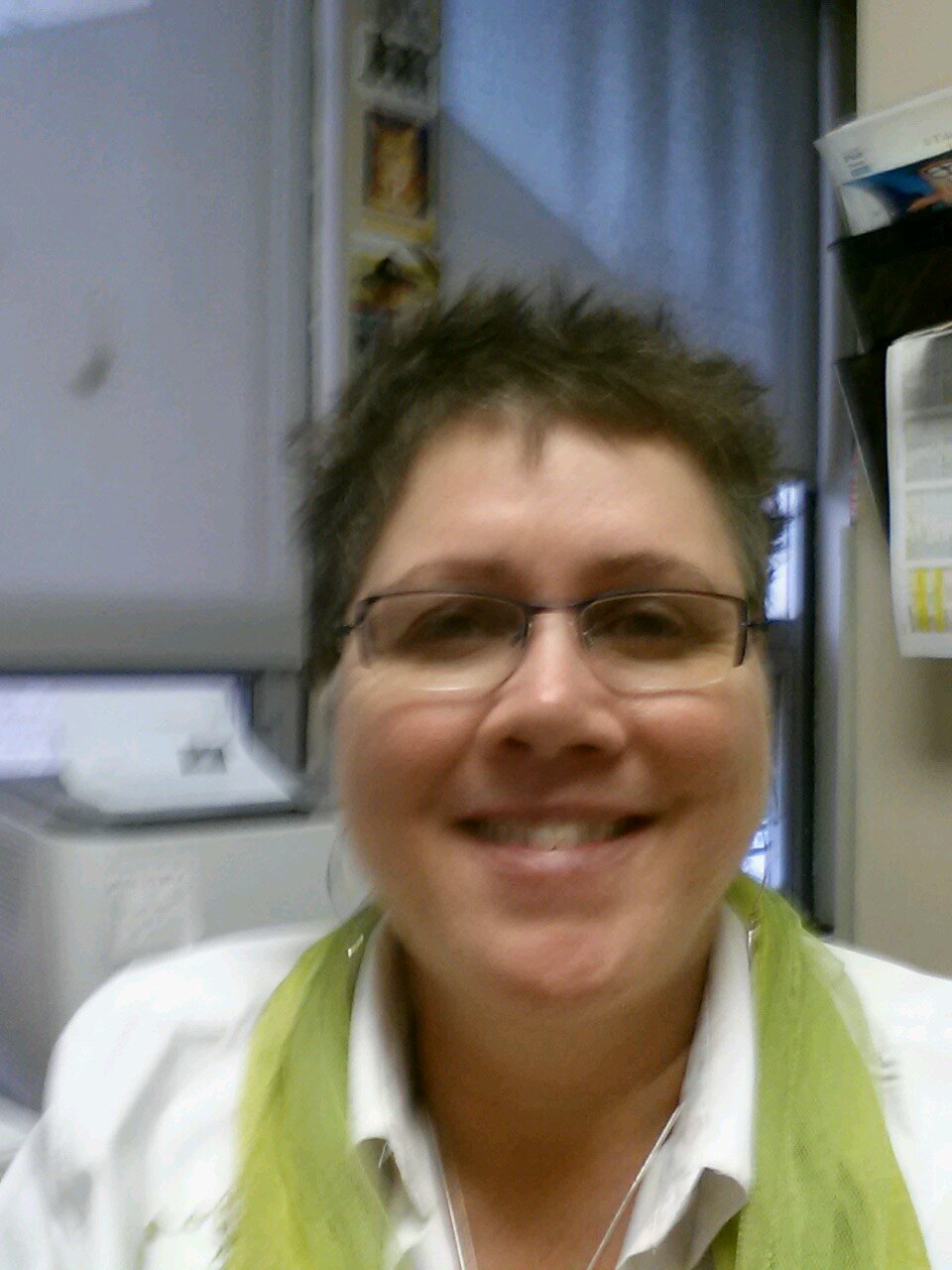 Passionate administrative professional, Yoga beginner and Level II Reiki Practitioner; Energy follows Intention!