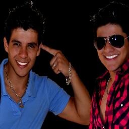 Somos Lucas e Alfeu, irmão em busca de um sonho que é tocar e cantar e levar nossa musica e alegria para todas as pessoas.