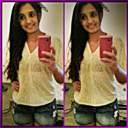 Sou uma Belieber eternamente , garota como todas as outras ((: Porém Julgada por amar Justin Drew Bieber 3'