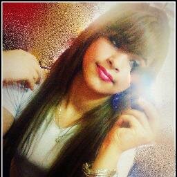 Alguien que aguante mi argeleria, mis divagues, mi caracter , mi todo?