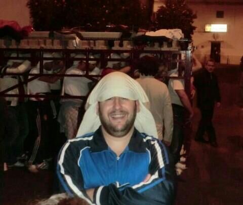 me gusta la semana santa,los cubatas,los botellines y las mujeres.................