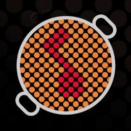 Nosotros te cocinamos una deliciosa paella y, mientras se hace la comida, nuestros paelleros ¡te harán disfrutar en vivo de la música que más te gusta!