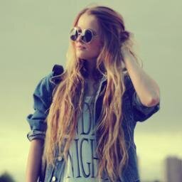 --♥Fellow back 100♥--