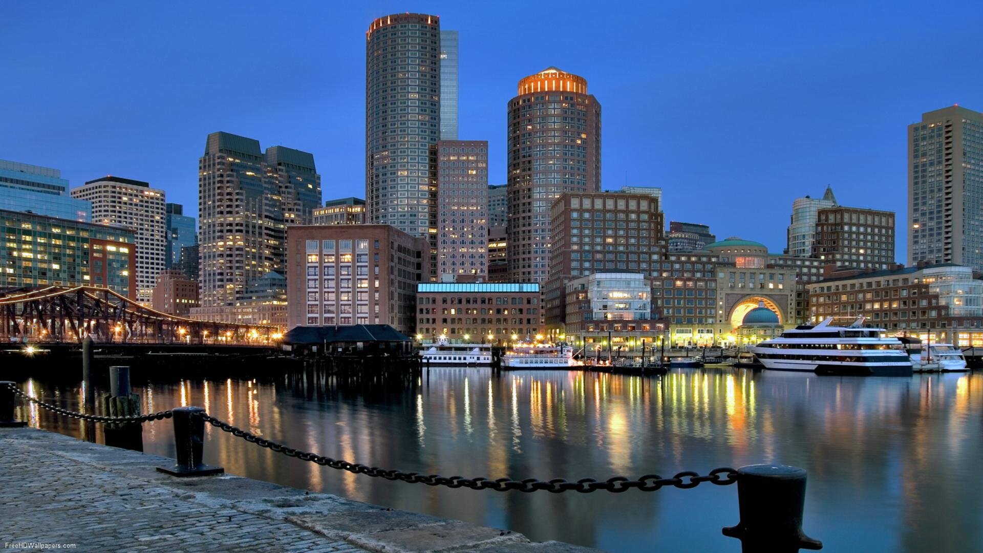 Robert Graves has 40+ years of  legal and litigation experience. Experienced practice at Graves Law Group LLC.