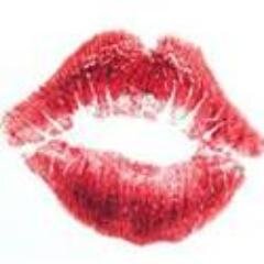 Traveloohlala's profile picture. Travel Entertainment Review. (Rebecca Rose)