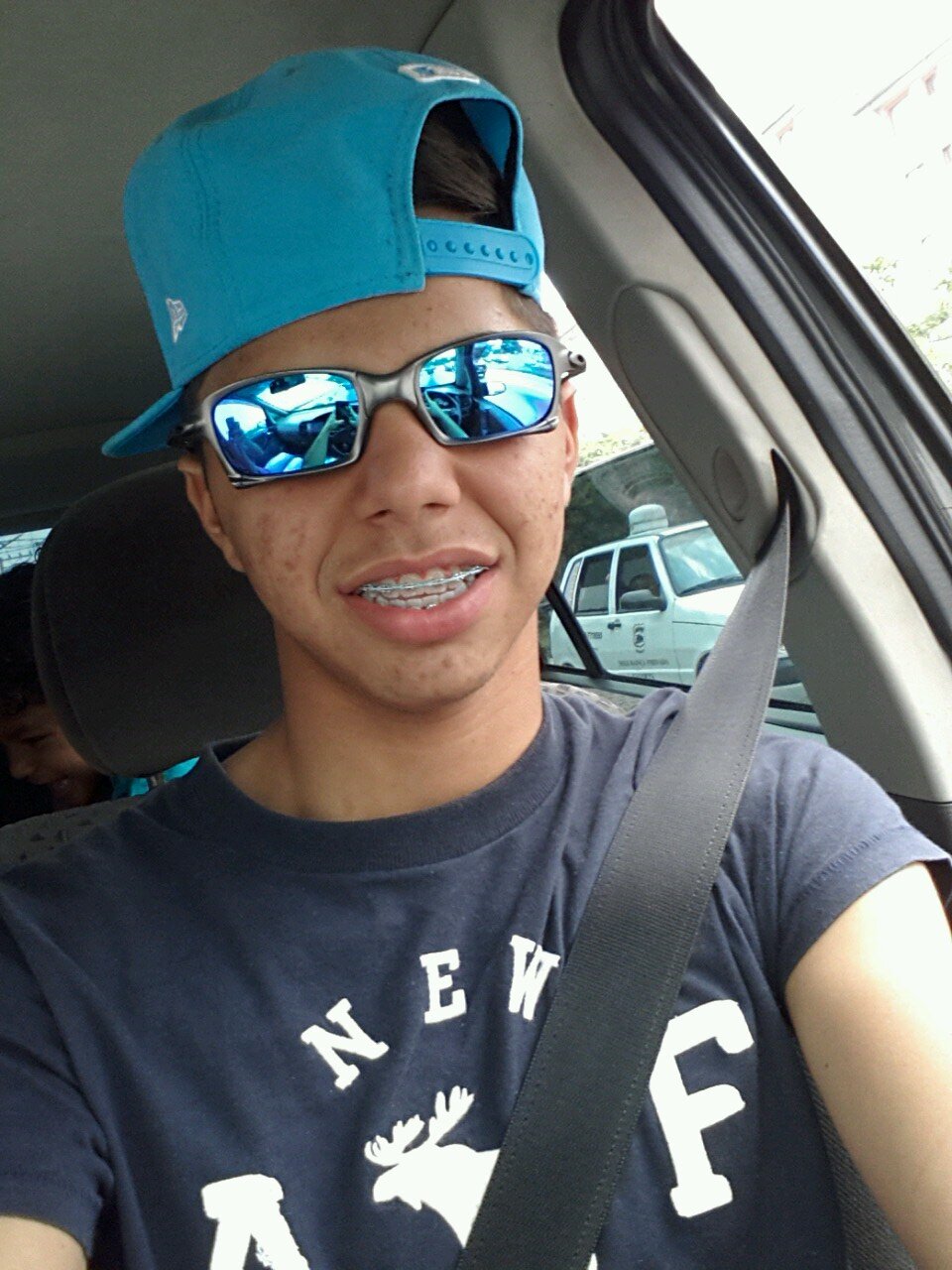 Não se iluda com um sorriso .